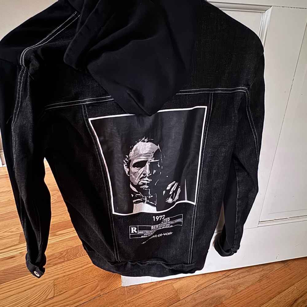 Maniere De Voir Black Graphic Denim-Style Hoodie
